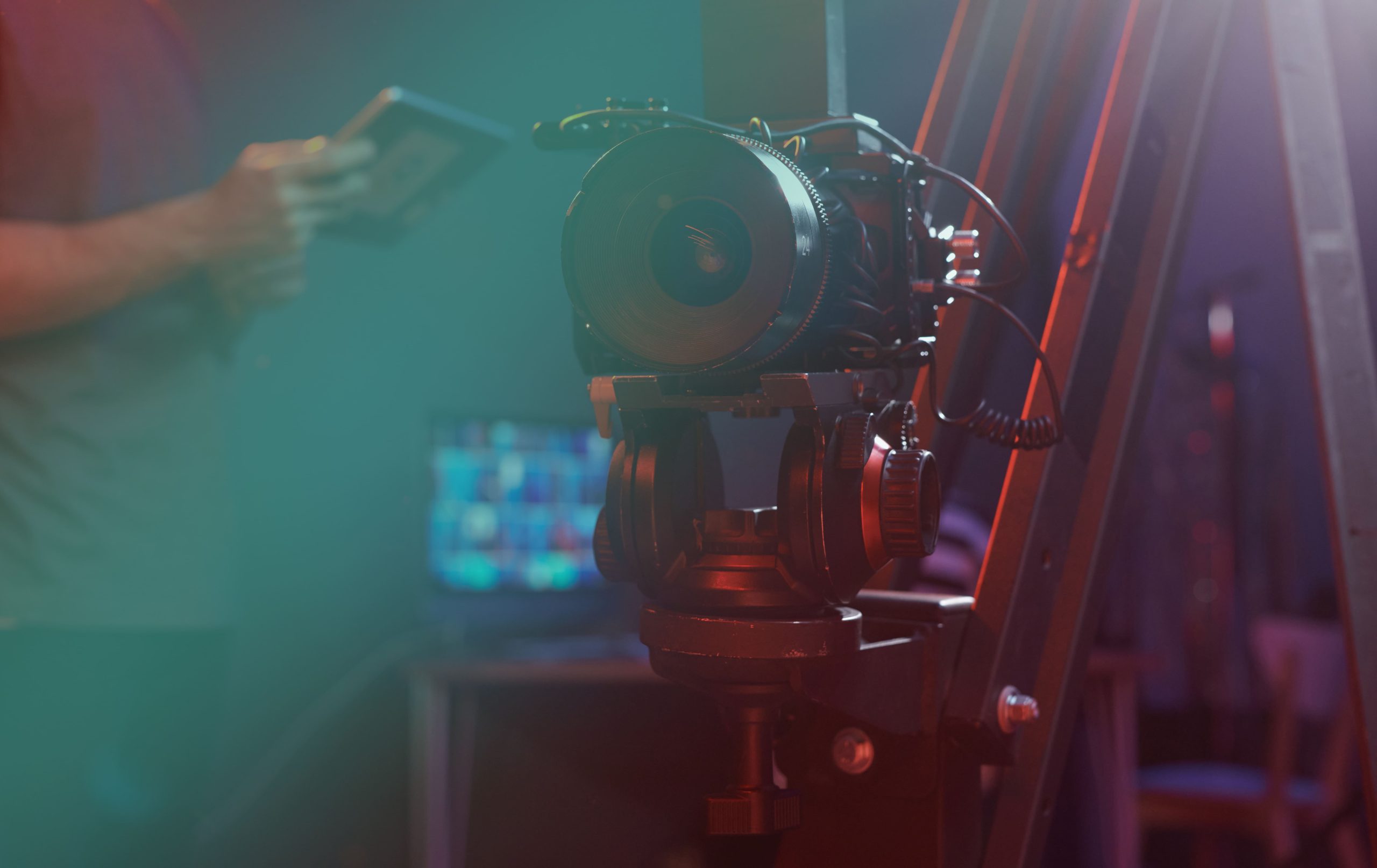 صورة معدات البث الإعلامي